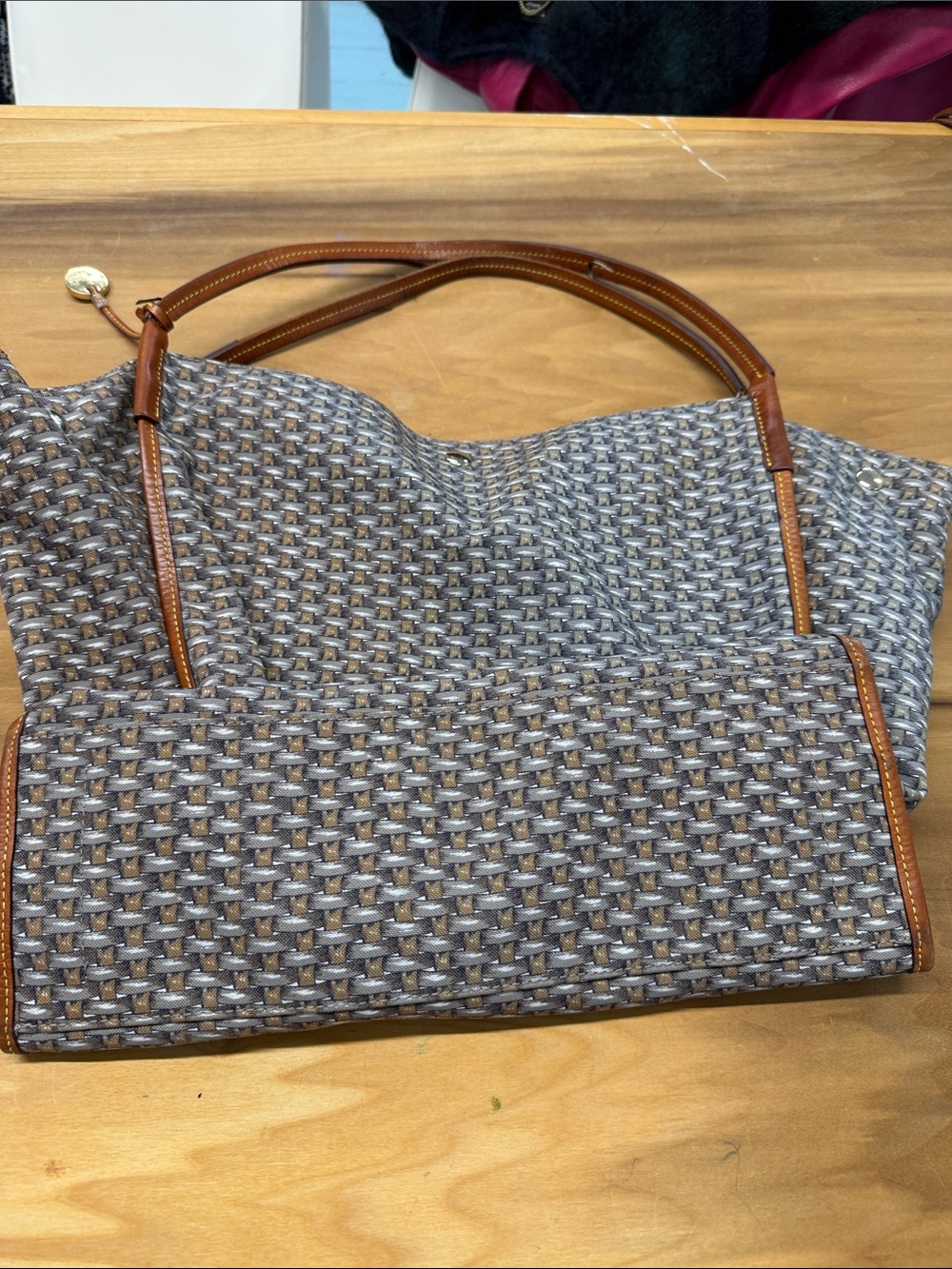 J McLaughlin Tote Bag and Wristlet - Picture 3 of 4